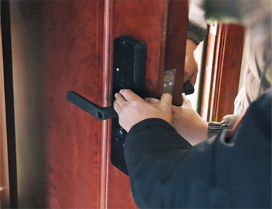 金堂24小时上门开锁公司